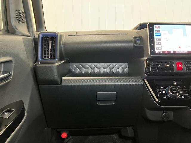 タントカスタムＲＳスタイルセレクションサポカーＳワイド適合　ドラレコ　ミラクルオープンドア　両側オートスライドドア　パノラマモニター対応　ミラクルウォークスルー　全車速追従機能付ＡＣＣ　ステアリングスイッチ　シートヒーター　キーフリー（神奈川県）の中古車