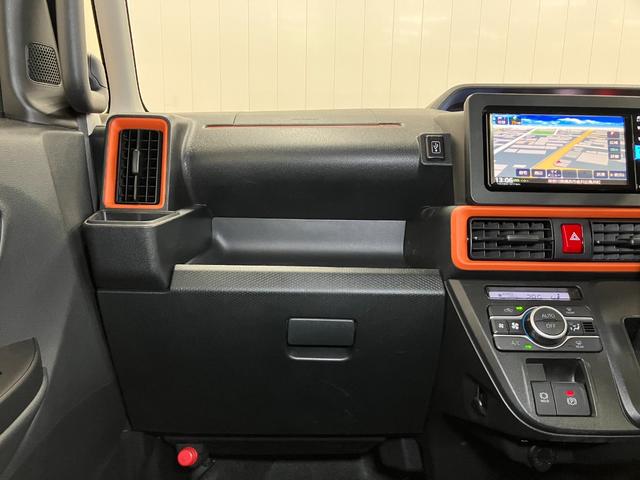 タントファンクロスターボ　アダプティブクルーズコントロールサポカーＳワイド適合　ミラクルオープンドア　両側オートスライドドア　電動パーキングブレーキ　パノラマモニター対応　ステアリングスイッチ　シートヒーター　コーナーセンサー　Ｐスタート　キーフリー（神奈川県）の中古車