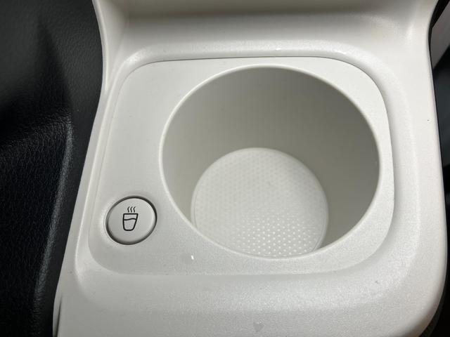 ムーヴキャンバスストライプスＧ　ナビ　ドラレコ　Ｂカメラ　ＥＴＣサポカーＳワイド適合　ナビ　ドラレコ　Ｂカメラ　ホッとカップホルダー　ステアリングスイッチ　ＵＳＢ接続端子　電動パーキングブレーキ　シートヒーター　両側オートスライドドア　Ｐスタート　キーフリー（神奈川県）の中古車