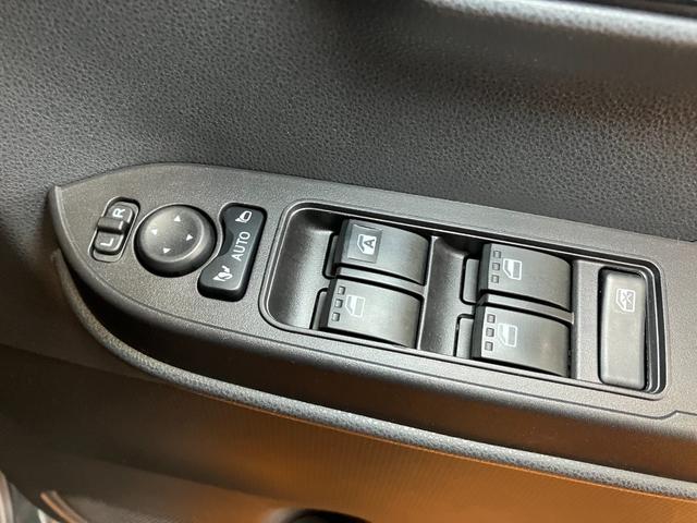 タントカスタムＲＳ　メーカーオプションドレスアップサポカーＳワイド適合　ドラレコ　ミラクルオープンドア　両側オートスライドドア　電動パーキングブレーキ　ステアリングスイッチ　シートヒーター　オートエアコン　コーナーセンサー　キーフリー（神奈川県）の中古車