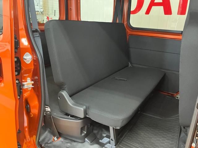 ハイゼットカーゴＤＸサポカーＳワイド適合　ラジオ　エアコン　アクセサリーソケット　コーナーセンサー　アイドリングストップ　光軸調整ダイヤル　横滑り防止機能　誤発進抑制機能　パワーウインドウ　キーレス（神奈川県）の中古車