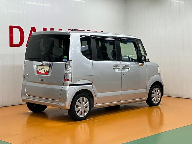 N−BOXカスタムSSパッケージ衝突被害軽減ブレーキシステム Bカメラ ステアリングスイッチ 両側オートスライドドア オートエアコン Pスタート 横滑り防止装置 光軸調整ダイヤル 電動格納ミラー キーフリー(神奈川県)の中古車