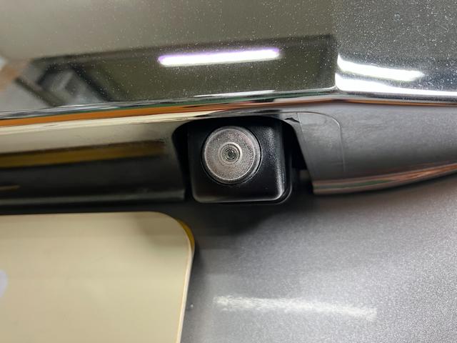 N−BOXカスタムSSパッケージ衝突被害軽減ブレーキシステム Bカメラ ステアリングスイッチ 両側オートスライドドア オートエアコン Pスタート 横滑り防止装置 光軸調整ダイヤル 電動格納ミラー キーフリー(神奈川県)の中古車