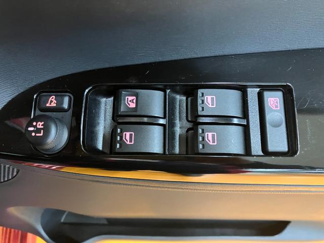 タントカスタムRS スマートセレクションSAスマアシ ミラクルオープンドア 両側オートスライドドア オートエアコン Pスタート エコアイドル 横滑り防止機能 誤発進抑制機能 電動格納ミラー パワーウインドウ ETC キーフリー(神奈川県)の中古車