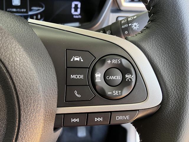 ロッキープレミアムＧサポカーＳワイド適合　パノラマモニター対応　電動パーキングブレーキ　ＵＳＢ接続端子　ステアリングスイッチ　全車速追従機能付ＡＣＣ　シートヒーター　Ｐスタート　コーナーセンサー　キーフリー（神奈川県）の中古車