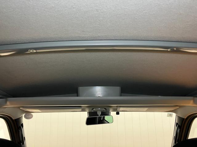 ハイゼットカーゴＤＸ　ＣＤオーディオ　エアコン　パワーウィンドウサポカーＳワイド適合　ＣＤオーディオ　エアコン　アクセサリーソケット　コーナーセンサー　アイドリングストップ　光軸調整ダイヤル　横滑り防止機能　誤発進抑制機能　パワーウインドウ　キーレス（神奈川県）の中古車