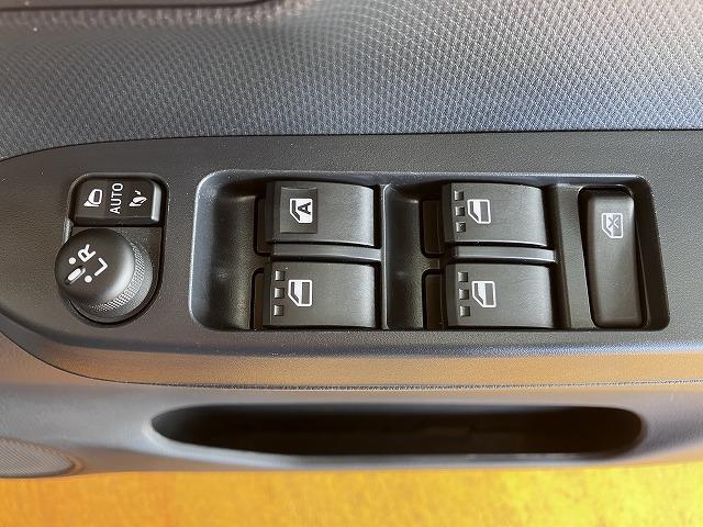 ミライースＧ　リミテッドＳＡIII　Ｐスタート　シートヒーターサポカーＳワイド適合　ＣＤオーディオ　Ｂカメラ　電動格納ミラー　パワーウィンドウ　Ｐスタート　誤発進抑制装置　横滑り防止機能　オートハイビーム　アイドリングストップ　光軸調整ダイヤル　シートヒーター（神奈川県）の中古車