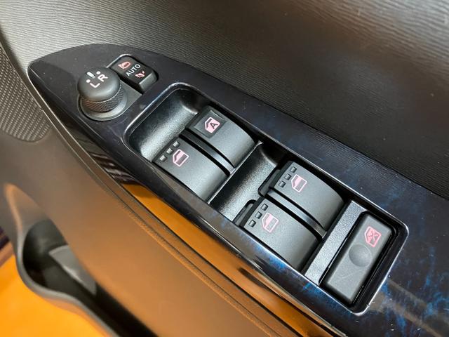 タントカスタムＲＳ　トップエディションＳＡIII　ナビ　キーフリーサポカーＳワイド適合　ドラレコ　ミラクルオープンドア　Ｂカメラ　ナビ　ステアリングスイッチ　ＥＴＣ　電動格納ミラー　パワーウィンドウ　Ｐスタート　両側オートスライドドア　オートハイビーム　キーフリー（神奈川県）の中古車