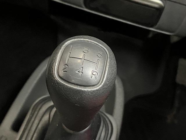 ミニキャブトラックVタイプ4WD 三方開 ゴムマット ラジオ エアコン 光軸調整ダイヤル 5段MTシフト(神奈川県)の中古車