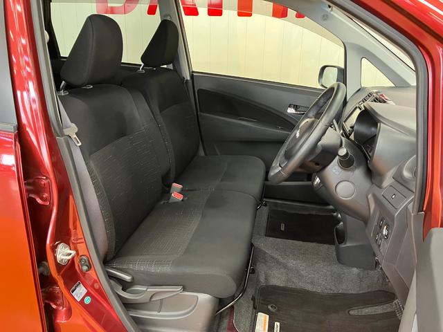 ムーヴカスタム RSスマートセレクションSA&SNスマアシ Bカメラ オートエアコン MOMO製ステアリングホイール Pスタート エコアイドル 横滑り防止機能 誤発進抑制機能 USB接続端子 ETC 電動格納ミラー キーフリー(神奈川県)の中古車