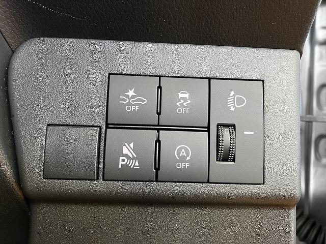 ハイゼットカーゴＤＸサポカーＳワイド適合　ラジオ　エアコン　アクセサリーソケット　コーナーセンサー　アイドリングストップ　光軸調整ダイヤル　横滑り防止機能　誤発進抑制機能　パワーウインドウ　キーレス（神奈川県）の中古車