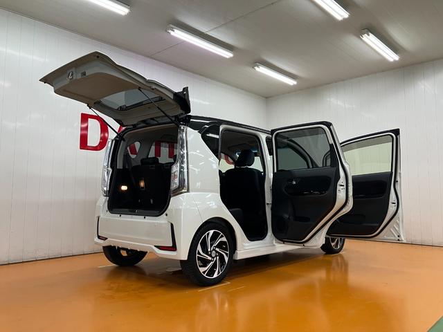 ムーヴカスタム　ＲＳ　ハイパーリミテッドＳＡIII　ナビ　ＢカメラサポカーＳワイド適合　Ｂカメラ　ナビ　パノラマモニター対応　Ｐスタート　シートヒーター　誤発進抑制装置　横滑り防止機能　オートハイビーム　アイドリングストップ　ＥＴＣ　ステアリングスイッチ　キーフリー（神奈川県）の中古車