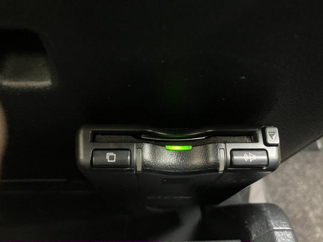 ハイゼットトラックハイルーフＳＡIIIｔ４ＷＤ　スマアシ　三方開　ナビ　エアコン　横滑り防止機能　誤発進抑制機能　コーナーセンサー　光軸調整ダイヤル　ＥＴＣ　パワーウインドウ　Ｂカメラ　キーレス（神奈川県）の中古車