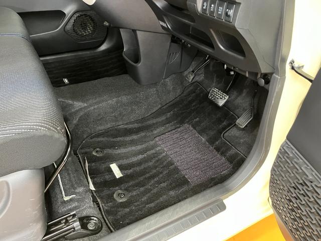 ムーヴXターボ SA4WD スマアシ Bカメラ ステアリングスイッチ オートエアコン Pスタート エコアイドル 横滑り防止機能 誤発進抑制機能 光軸調整ダイヤル 電動格納ミラー キーフリー(神奈川県)の中古車