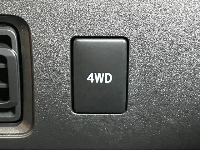 ハイゼットカーゴＤＸ４ＷＤ　サポカーＳワイド適合　５段ＭＴシフト　ＥＴＣ　エアコン　コーナーセンサー　アイドリングストップ　光軸調整ダイヤル　横滑り防止機能　誤発進抑制機能　パワーウインドウ　キーレス（神奈川県）の中古車