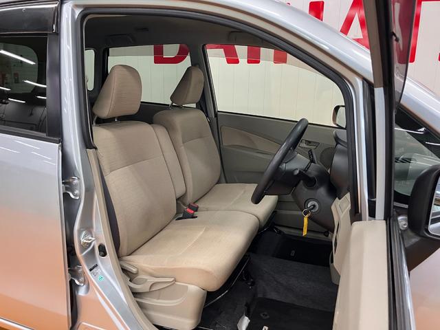 ムーヴＬ　ＳＡＢカメラ　ナビ　エアコン　エコアイドル　横滑り防止機能　誤発進抑制機能　光軸調整ダイヤル　電動格納ミラー　パワーウインドウ　キーレス（神奈川県）の中古車