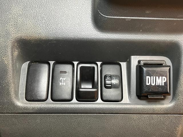 ハイゼットトラックローダンプ 4WD 5MT センターデフロック5速マニュアルシフト ラジオ エアコン 光軸調整ダイヤル パワーステアリング ABS エアバッグ 4WD センターデフロック(神奈川県)の中古車