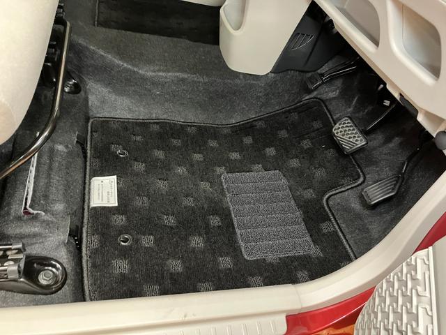 ムーヴＸターボ　ＳＡ　ナビ　Ｂカメラ　パワーウィンドウナビ　Ｂカメラ　ステアリングスイッチ　オートエアコン　Ｐスタート　電動格納ミラー　パワーウィンドウ　アイドリングストップ　横滑り防止機能　誤発進抑制機能　オートハイビーム　光軸調整ダイヤル　キーフリー（神奈川県）の中古車