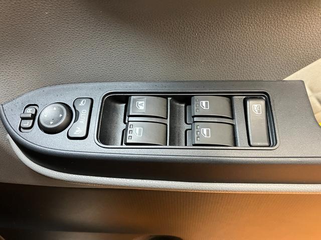 タントＸターボ　ナビ　ドラレコ　Ｂカメラ　片側オートスライドドアサポカーＳワイド適合　ナビ　ドラレコ　ミラクルオープンドア　Ｂカメラ　片側オートスライドドア　Ｐスタート　コーナーセンサー　ミラクルウォークスルー　ステアリングスイッチ　ＵＳＢ接続端子（神奈川県）の中古車