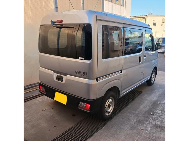 ハイゼットカーゴDXサポカーSワイド適合 ラジオ エアコン アクセサリーソケット コーナーセンサー アイドリングストップ 光軸調整ダイヤル 横滑り防止機能 誤発進抑制機能 パワーウインドウ キーレス(神奈川県)の中古車