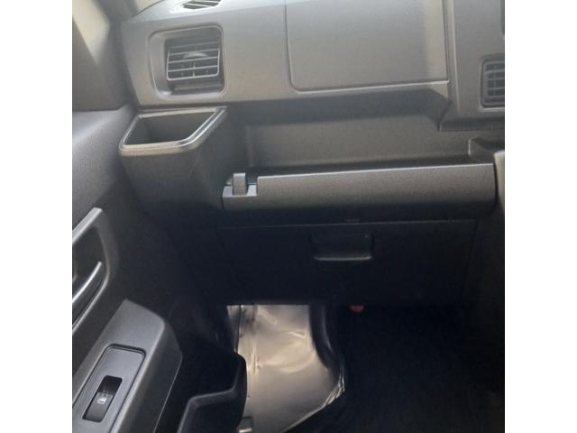 ハイゼットカーゴDXサポカーSワイド適合 ラジオ エアコン アクセサリーソケット コーナーセンサー アイドリングストップ 光軸調整ダイヤル 横滑り防止機能 誤発進抑制機能 パワーウインドウ キーレス(神奈川県)の中古車