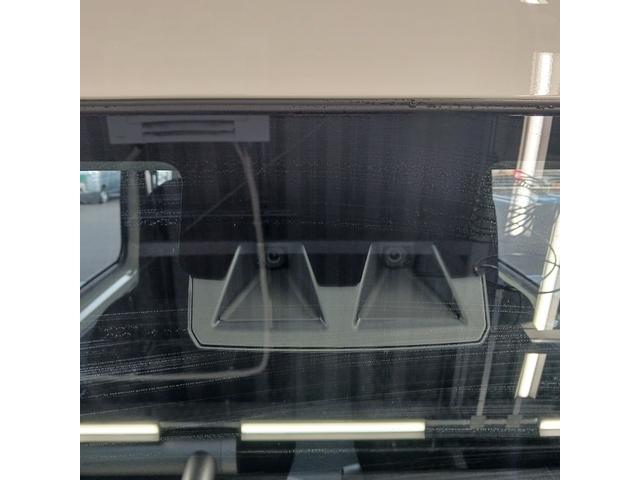 ハイゼットカーゴＤＸサポカーＳワイド適合　Ｂｌｕｅｔｏｏｔｈオーディオ　エアコン　アクセサリーソケット　コーナーセンサー　アイドリングストップ　光軸調整ダイヤル　横滑り防止機能　誤発進抑制機能　パワーウインドウ　キーレス（神奈川県）の中古車