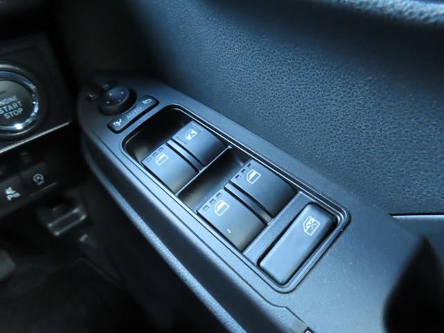 タントカスタムRSリミテッド 9インチディスプレイオーディオ装備保証 新車保証・まごころ保証 1年間・走行距離無制限付き(東京都)の中古車