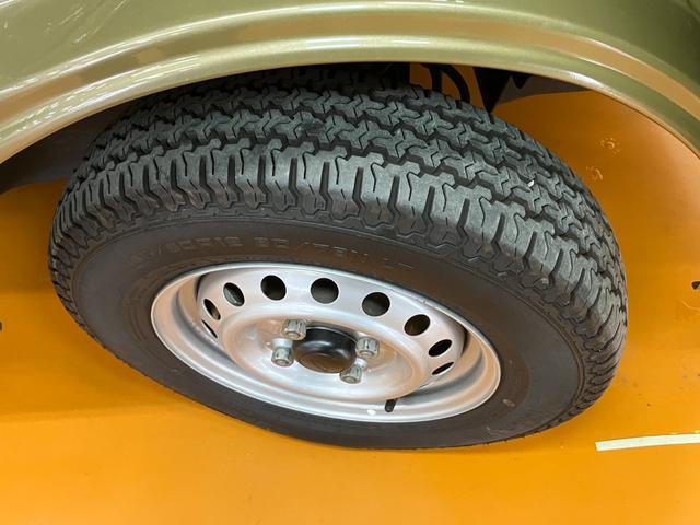 ハイゼットトラックジャンボエクストラ４ＷＤ　サポカーＳワイド適合　ドラレコ　三方開　ゴムマット　ラジオ　エアコン　光軸調整ダイヤル　コーナーセンサー　アイドリングストップ　横滑り防止機能　誤発進抑制機能　アクセサリーソケット（神奈川県）の中古車