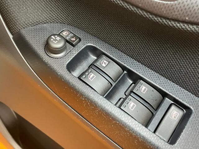 ムーヴＸリミテッドII　ＳＡIIIサポカーＳワイド適合　ドラレコ　ステアリングスイッチ　オートエアコン　Ｐスタート　運転席シートヒーター　アイドリングストップ　誤発進抑制機能　オートハイビーム　ＵＳＢ接続端子　ＥＴＣ　キーフリー（神奈川県）の中古車