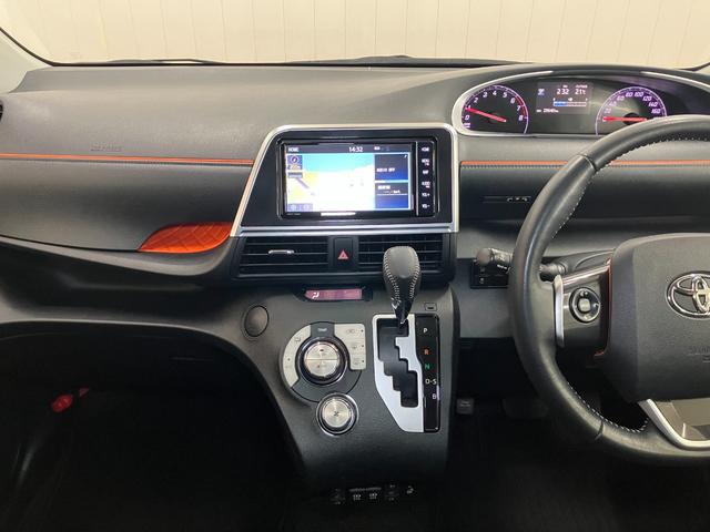 シエンタＧ衝突被害軽減ブレーキシステム　ドラレコ　全周囲カメラ　ステアリングスイッチ　両側オートスライドドア　ステアリングヒーター　シートヒーター　ＵＳＢ接続端子　Ｐスタート　レーンアシスト　キーフリー（神奈川県）の中古車