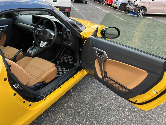 コペンセロカーペットマット（千葉県）の中古車