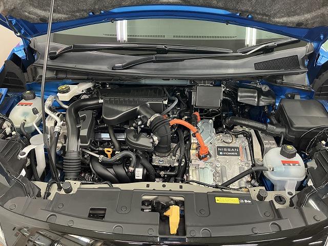 オーラＧハイブリッド車　衝突被害軽減ブレーキシステム　ドラレコ　ＵＳＢ接続端子　ステアリングスイッチ　アラウンドビューモニター　全車速追従機能付ＡＣＣ　ワイヤレス充電器電動パーキングブレーキ　ＥＴＣ（神奈川県）の中古車