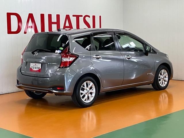ノートｅ−パワー　メダリスト衝突被害軽減ブレーキシステム　ドラレコ　ステアリングスイッチ　クルーズコントロール　Ｐスタート　ＥＴＣ　アラウンドビューモニター　レーンアシスト　横滑り防止機能　誤発進抑制機能　キーフリー（神奈川県）の中古車