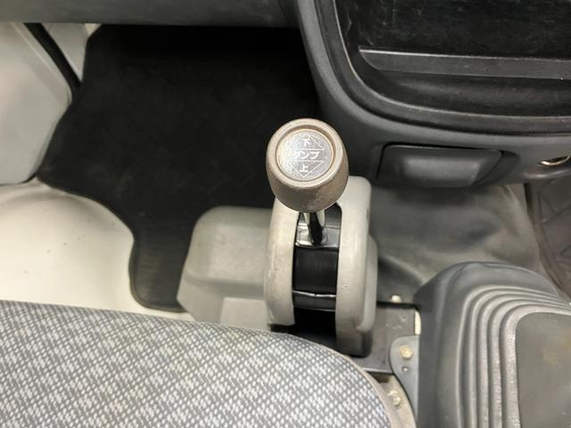 ハイゼットトラック多目的ダンプ三方開　ＰＴＯ式　ラジオ　エアコン　４ＷＤ　５段マニュアルシフト（神奈川県）の中古車
