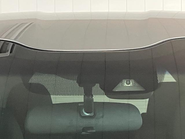フリードハイブリッドハイブリッド・Ｇホンダセンシングハイブリッド　衝突被害軽減ブレーキシステム　後席モニター　ステアリングスイッチ　クルーズコントロール　シートヒーター　Ｐスタート　アクセサリーソケット　両側オートスライドドア　レーンアシスト　ＥＴＣ（神奈川県）の中古車