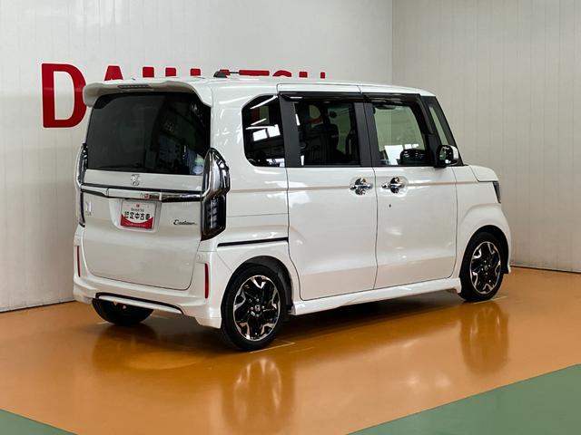 N−BOXカスタムG・Lターボホンダセンシング衝突被害軽減ブレーキシステム 両側オートスライドドア Bカメラ ステアリングスイッチ クルーズコントロール USB接続端子 ETC Pスタート レーンアシスト パドルシフト キーフリー(神奈川県)の中古車