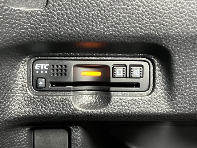 N−BOXカスタムG・Lターボホンダセンシング衝突被害軽減ブレーキシステム 両側オートスライドドア Bカメラ ステアリングスイッチ クルーズコントロール USB接続端子 ETC Pスタート レーンアシスト パドルシフト キーフリー(神奈川県)の中古車