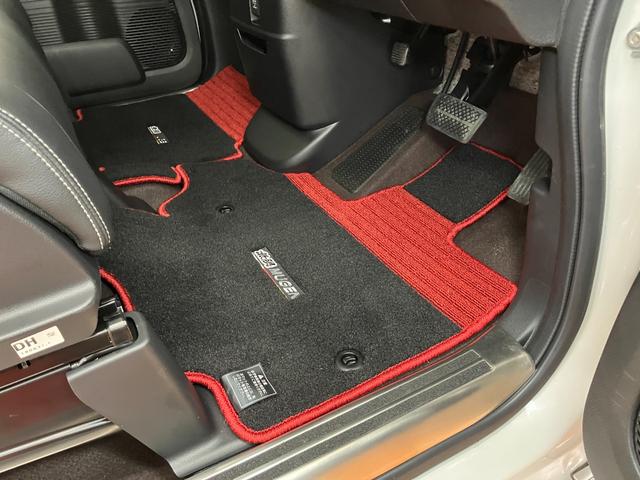 N−BOXカスタムG・Lターボホンダセンシング衝突被害軽減ブレーキシステム 両側オートスライドドア Bカメラ ステアリングスイッチ クルーズコントロール USB接続端子 ETC Pスタート レーンアシスト パドルシフト キーフリー(神奈川県)の中古車