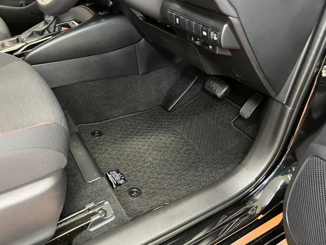 カローラスポーツＧ　Ｚ衝突被害軽減ブレーキシステム　ドラレコ　マルチメディアオーディオ　ステアリングスイッチ　ＡＣＣ　電動パーキングブレーキ　シートヒーター　パドルシフト　ＥＴＣ　キーフリー（神奈川県）の中古車