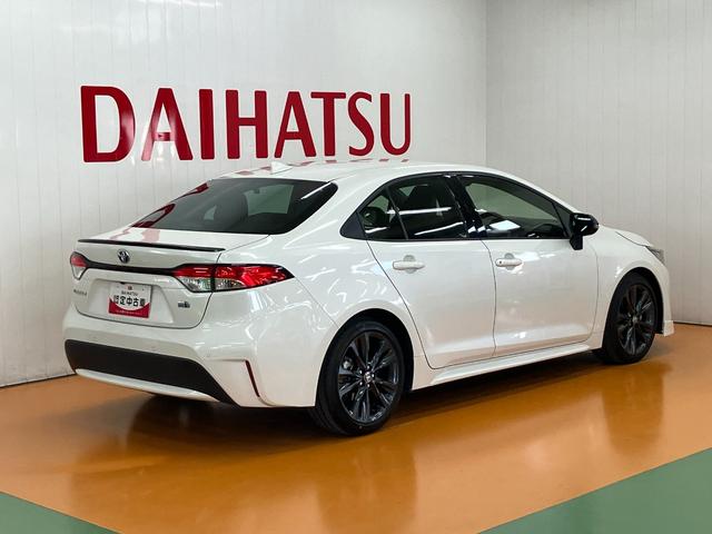 カローラハイブリッド　ダブルバイビー衝突被害軽減ブレーキシステム　ドラレコ　Ｂカメラ　マルチメディアオーディオ　ステアリングスイッチ　クルーズコントロール　シートヒーター　ワイヤレス充電器　電動パーキングブレーキ　ＳＯＳスイッチ（神奈川県）の中古車