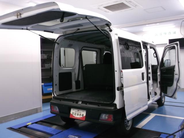 ハイゼットカーゴDXサポカーSワイド適合 ラジオ エアコン アクセサリーソケット コーナーセンサー アイドリングストップ 光軸調整ダイヤル 横滑り防止機能 誤発進抑制機能 パワーウインドウ キーレス(神奈川県)の中古車