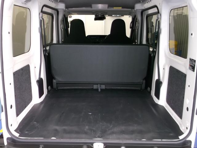 ハイゼットカーゴDXサポカーSワイド適合 ラジオ エアコン アクセサリーソケット コーナーセンサー アイドリングストップ 光軸調整ダイヤル 横滑り防止機能 誤発進抑制機能 パワーウインドウ キーレス(神奈川県)の中古車