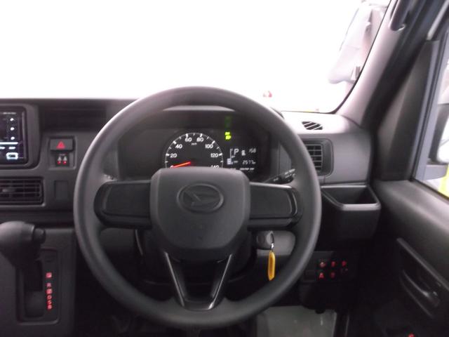 ハイゼットカーゴDXサポカーSワイド適合 ラジオ エアコン アクセサリーソケット コーナーセンサー アイドリングストップ 光軸調整ダイヤル 横滑り防止機能 誤発進抑制機能 パワーウインドウ キーレス(神奈川県)の中古車