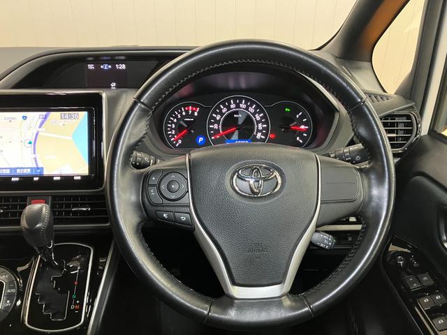 ヴォクシーZS 煌II衝突被害軽減ブレーキシステム ドラレコ ダブルエアコン ステアリングスイッチ USB接続端子 両側オートスライドドア 3列シート ETC Pスタート キーフリー(神奈川県)の中古車