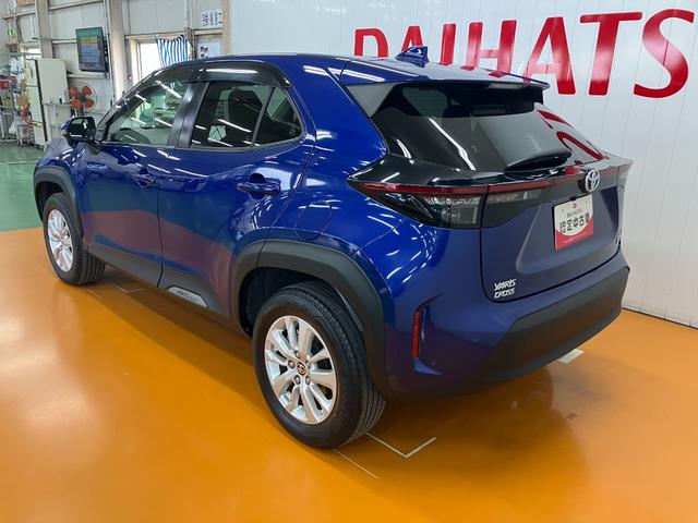 ヤリスクロスハイブリッドＧ衝突被害軽減ブレーキシステム　ドラレコ　ステアリングスイッチ　レーダークルーズコントロール　運転席シートヒーター　ＵＳＢ接続端子　電動パーキングブレーキ　ＳＯＳスイッチ　ステアリングヒーター　ＥＴＣ（神奈川県）の中古車