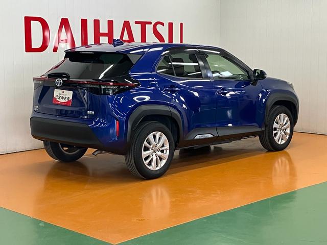 ヤリスクロスハイブリッドＧ衝突被害軽減ブレーキシステム　ドラレコ　ステアリングスイッチ　レーダークルーズコントロール　運転席シートヒーター　ＵＳＢ接続端子　電動パーキングブレーキ　ＳＯＳスイッチ　ステアリングヒーター　ＥＴＣ（神奈川県）の中古車