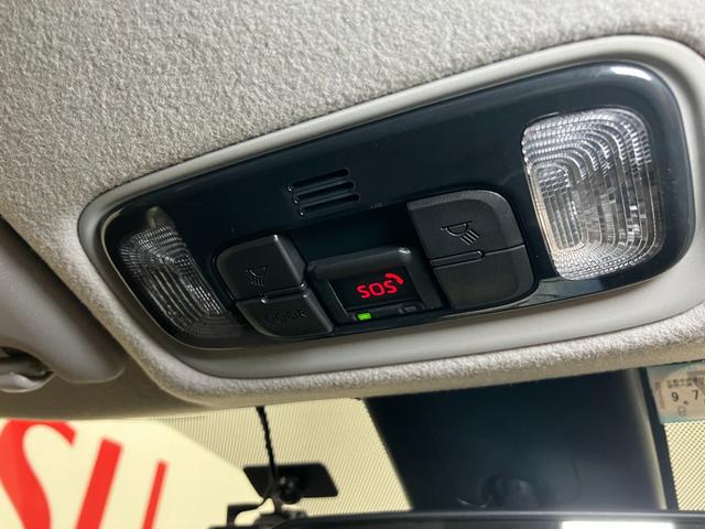 ヤリスクロスハイブリッドＧ衝突被害軽減ブレーキシステム　ドラレコ　ステアリングスイッチ　レーダークルーズコントロール　運転席シートヒーター　ＵＳＢ接続端子　電動パーキングブレーキ　ＳＯＳスイッチ　ステアリングヒーター　ＥＴＣ（神奈川県）の中古車