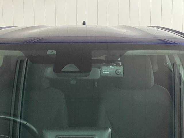 ヤリスクロスハイブリッドＧ衝突被害軽減ブレーキシステム　ドラレコ　ステアリングスイッチ　レーダークルーズコントロール　運転席シートヒーター　ＵＳＢ接続端子　電動パーキングブレーキ　ＳＯＳスイッチ　ステアリングヒーター　ＥＴＣ（神奈川県）の中古車