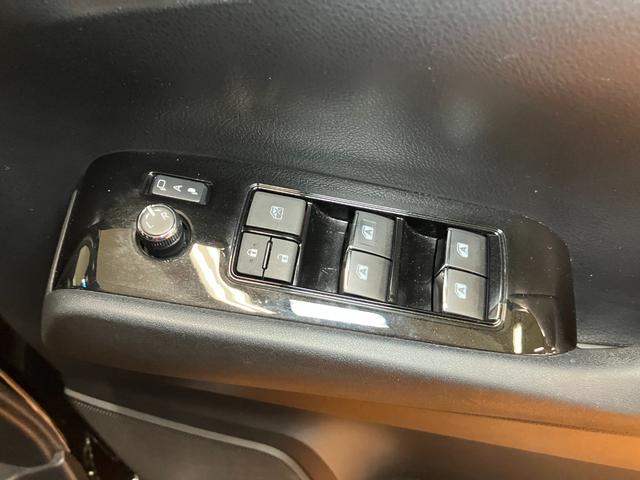 アルファード２．５Ｓ　タイプゴールド衝突被害軽減ブレーキシステム　ドラレコ　モデリスタエアロ　３列シート　ダブルエアコン　後席モニター　電動パーキングブレーキ　ステアリングスイッチ　両側オートスライドドア　ＳＯＳスイッチ　ＥＴＣ（神奈川県）の中古車