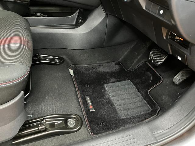 オーラニスモ衝突被害軽減ブレーキシステム ドラレココントローラー 全周囲カメラ SOSスイッチ レーダークルーズコントロール 電動パーキングブレーキ USB接続端子 デジタルインナーミラー ステアリングヒーター(神奈川県)の中古車